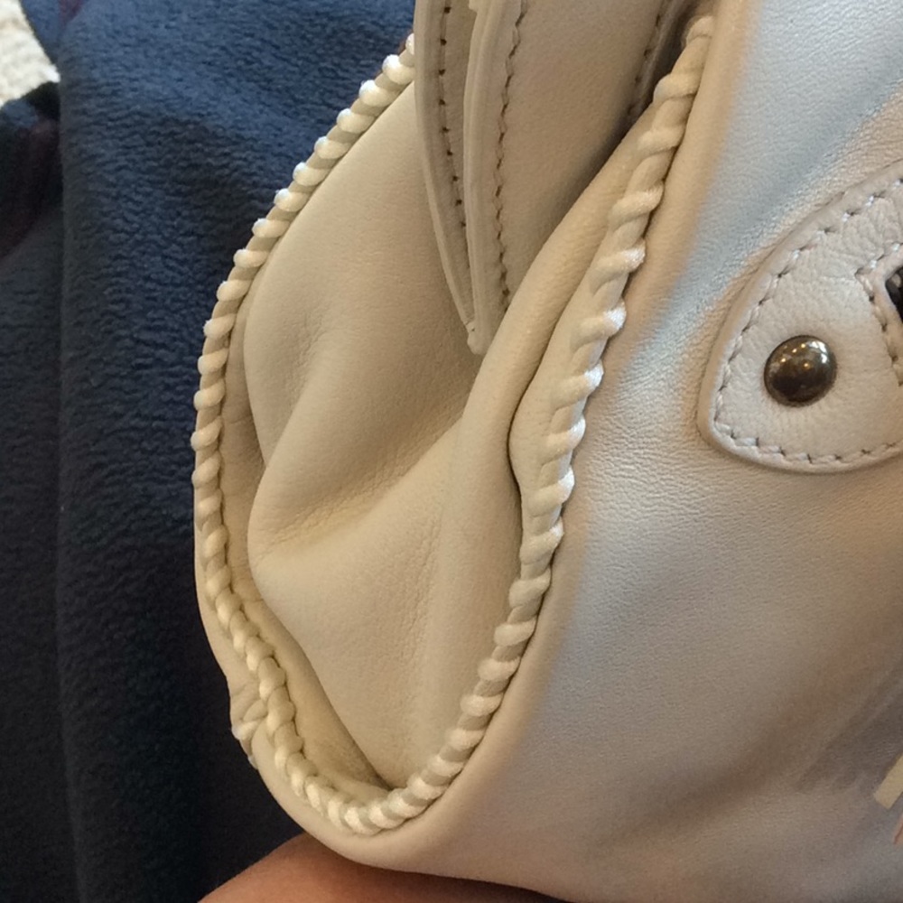 ISABELLE FIORE pristine handheld purse - Picture 10 of 16